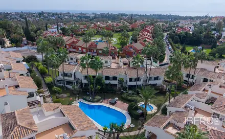 Prodej domu 284 m² s pozemkem 284 m², Estepona, Španělsko