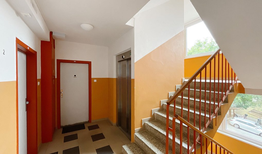 Prodej bytu 2+1 45 m², Praha – náhled fotky 23