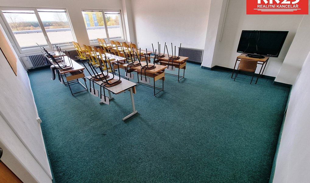 Pronájem kanceláře 52 m², Mariánské Lázně – náhled fotky 2