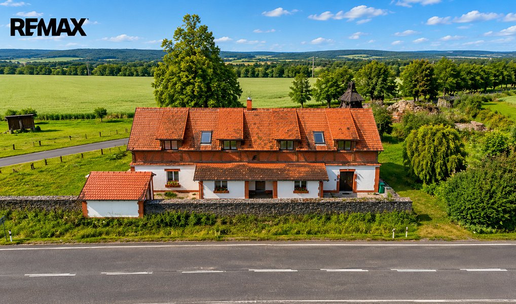 Prodej domu 193 m² s pozemkem 748 m², Okřesaneč – náhled fotky 25