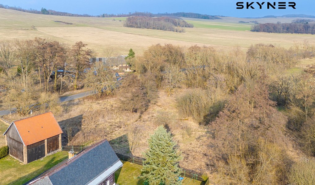 Prodej stavebního pozemku 1 586 m², Verneřice – náhled fotky 9