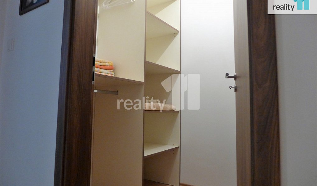 Prodej bytu 1+1 50 m², Karlovy Vary – náhled fotky 9