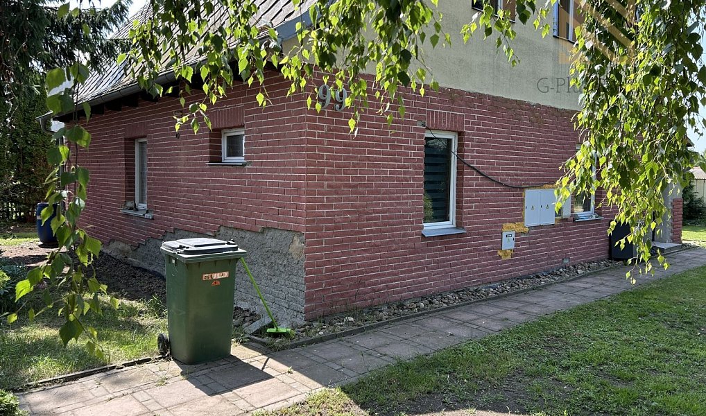 Prodej domu 196 m² s pozemkem 1 929 m², Lukavec – náhled fotky 12