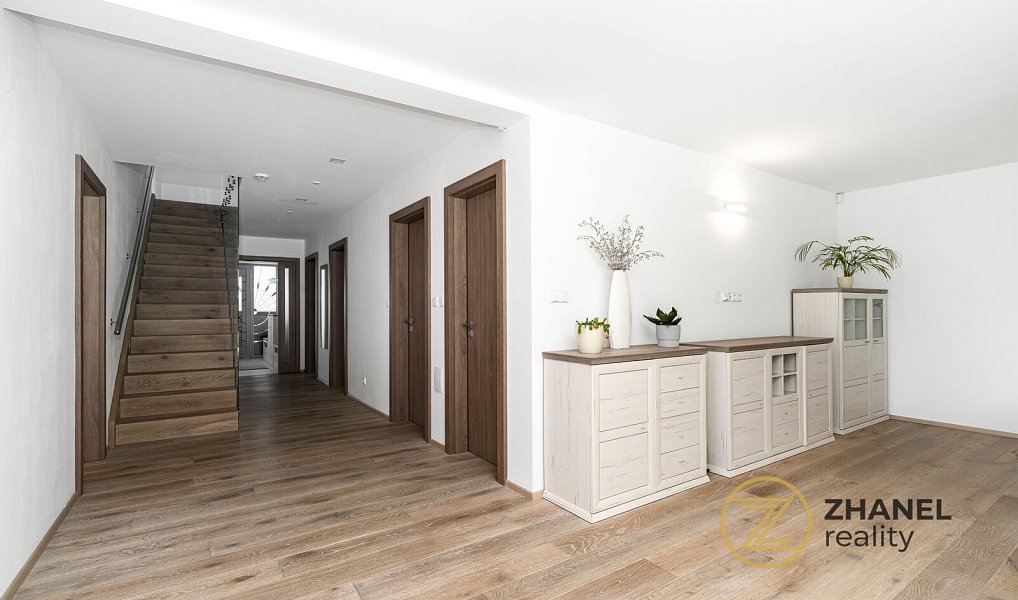 Prodej domu 351 m² s pozemkem 1 603 m², Havířov – náhled fotky 12