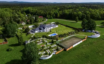 Prodej ubytovacího objektu 900 m², Rosovice, okres Příbram