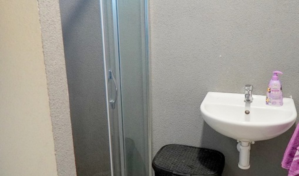 Prodej výrobních prostor 850 m², Psáry – náhled fotky 15