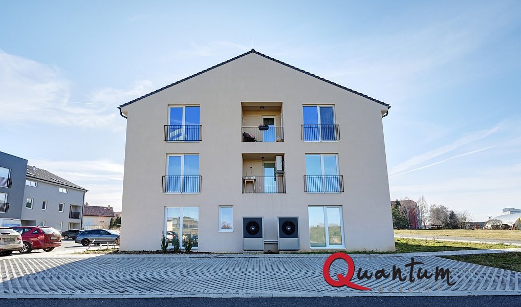 Prodej bytu 3+kk 74 m², Uhlířské Janovice – náhled fotky 34