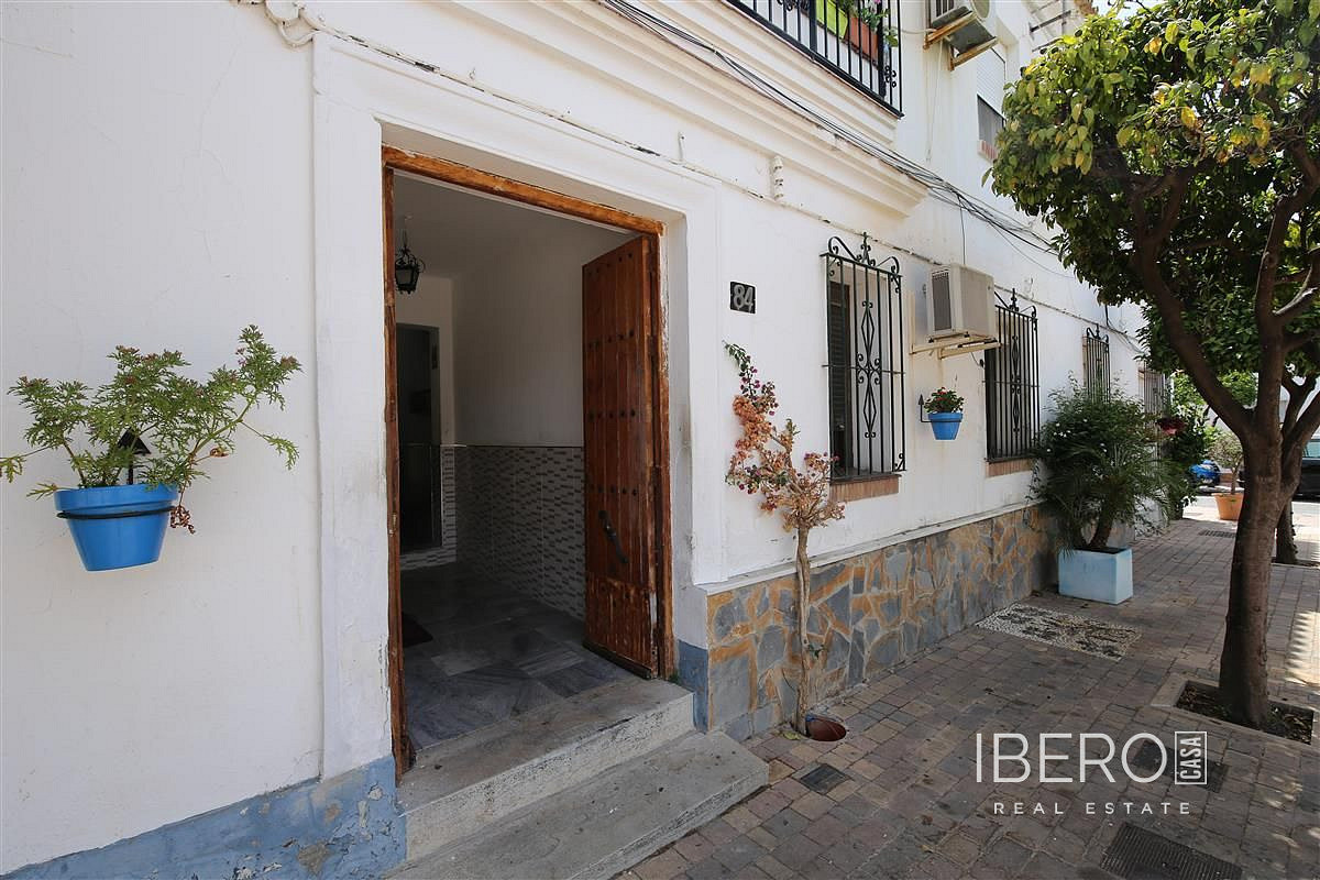 Prodej domu 217 m² s pozemkem 180 m²