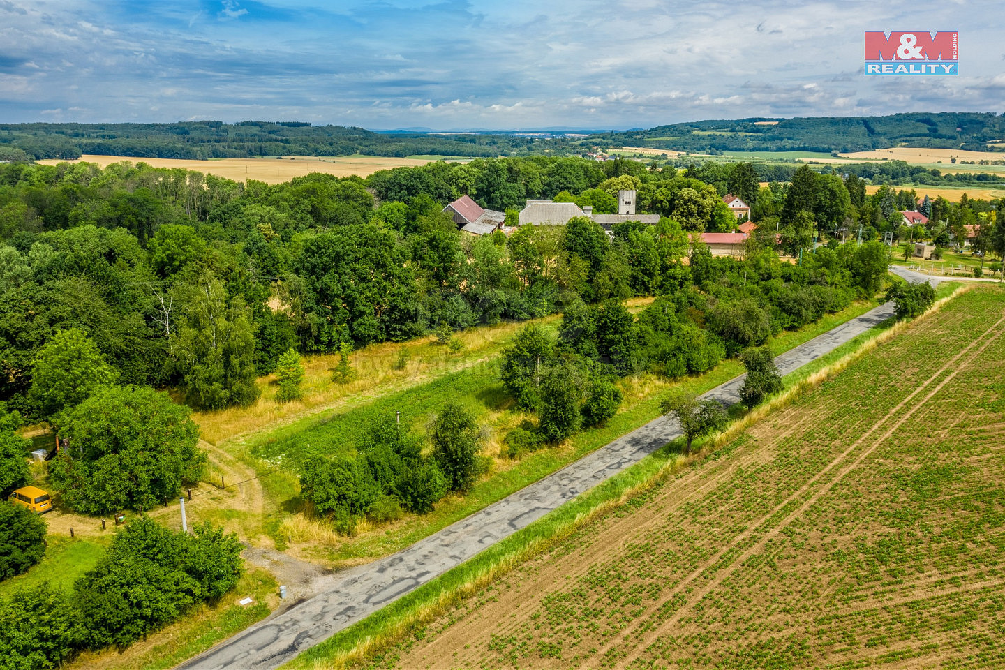 Prodej stavebního pozemku 1 810 m² — photo 4