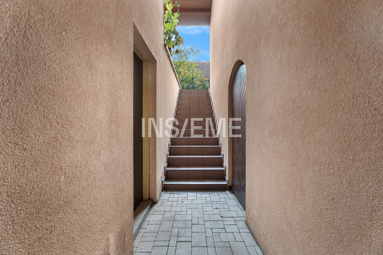 Prodej domu 329 m² s pozemkem 2 002 m² – fotografie 5