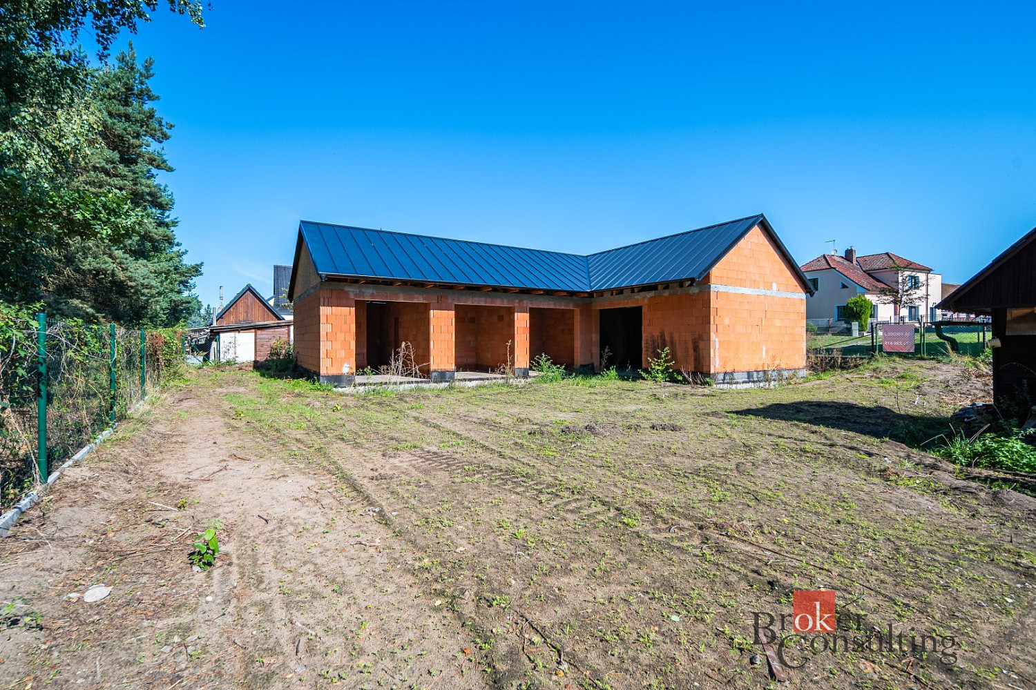 Prodej stavebního pozemku 560 m² – fotografie 2