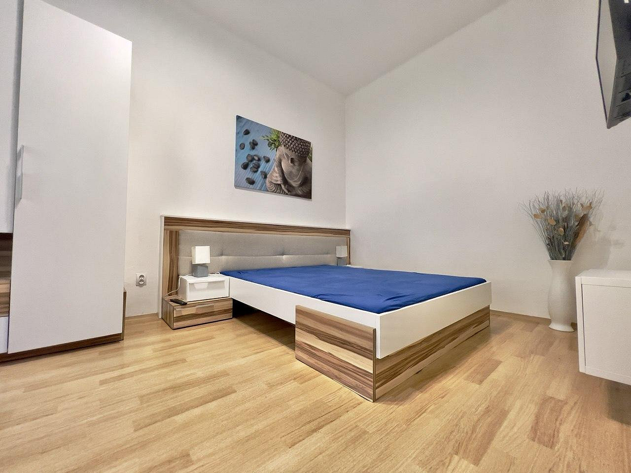 Pronájem bytu 2+1 75 m² — photo 4