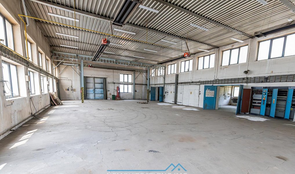 Prodej výrobních prostor 12 000 m², Hrušovany nad Jevišovkou – náhled fotky 17