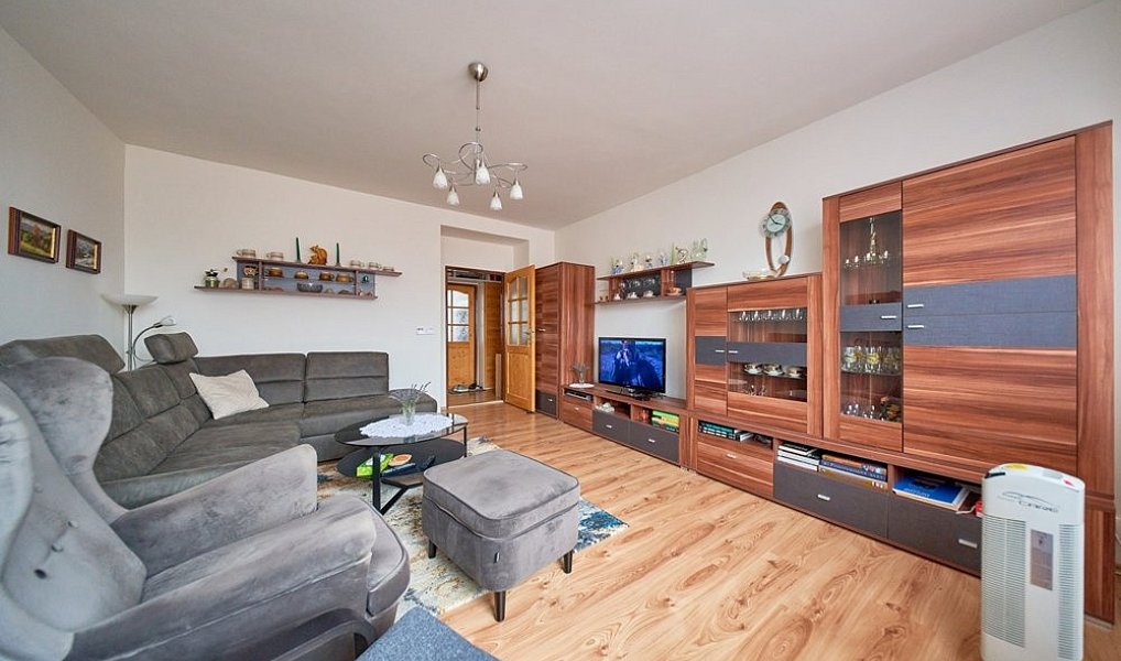 Prodej bytu 3+1 96 m², Okrouhlá – náhled fotky 9