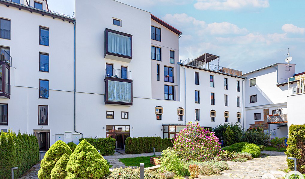 Prodej bytu atypického 103 m², Škvorec – náhled fotky 14