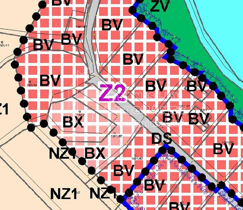 Prodej stavebního pozemku 4 929 m² – pohled 3