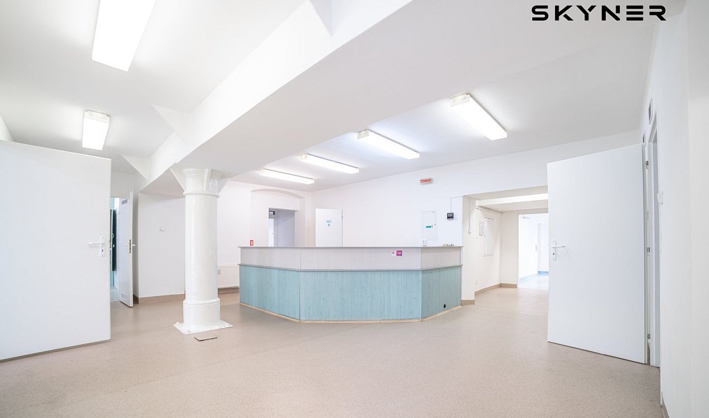 Pronájem kanceláře 178 m², Ústí nad Labem – náhled fotky 2