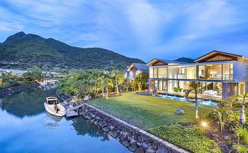 Prodej domu 600 m² s pozemkem 1 150 m², Grande Riviere Noire, Mauricius