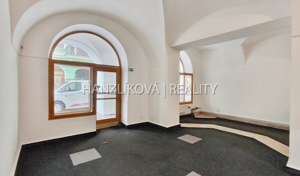 Pronájem obchodních prostor 66 m², České Budějovice – náhled fotky 7