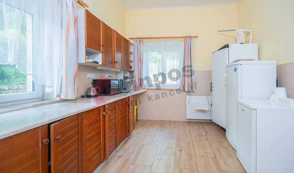 Prodej ubytovacího objektu 370 m², Smržovka – náhled fotky 7