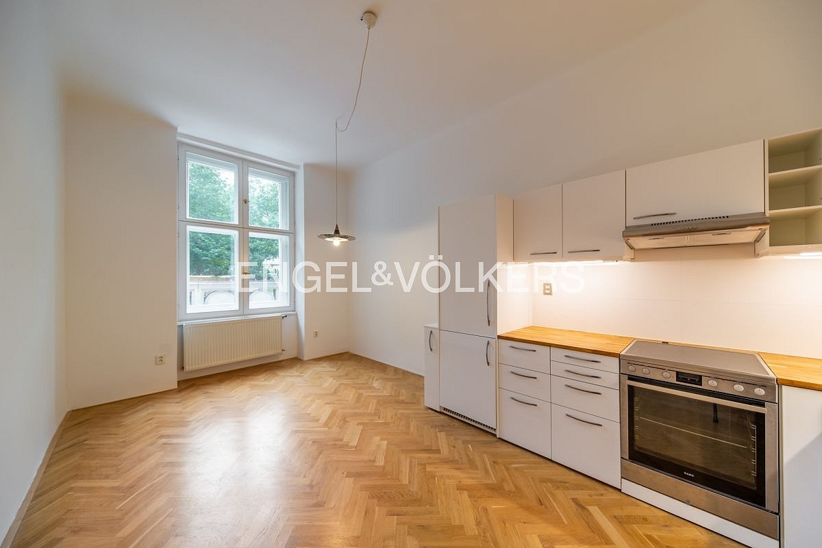 Pronájem bytu 4+1 130 m²