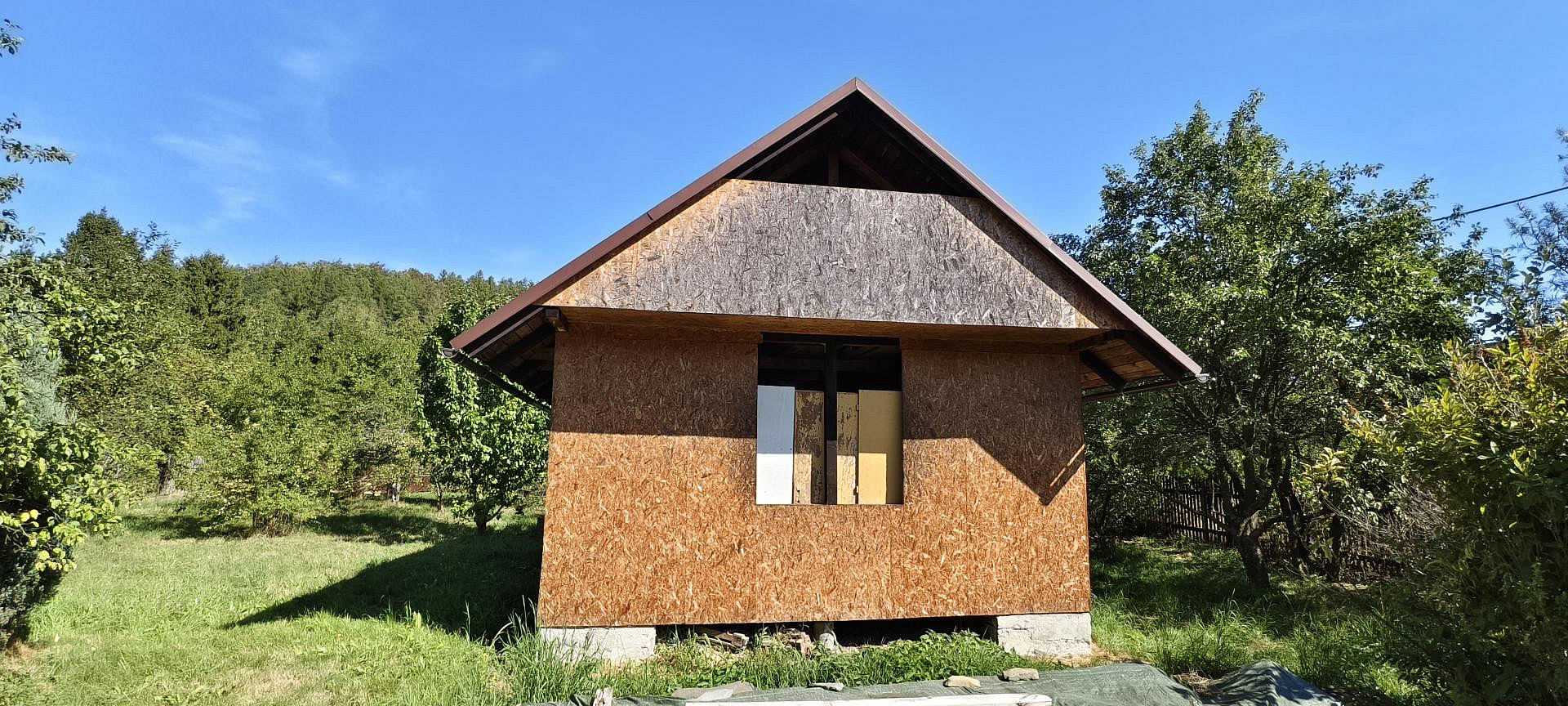 Prodej stavebního pozemku 818 m² – fotografie 2