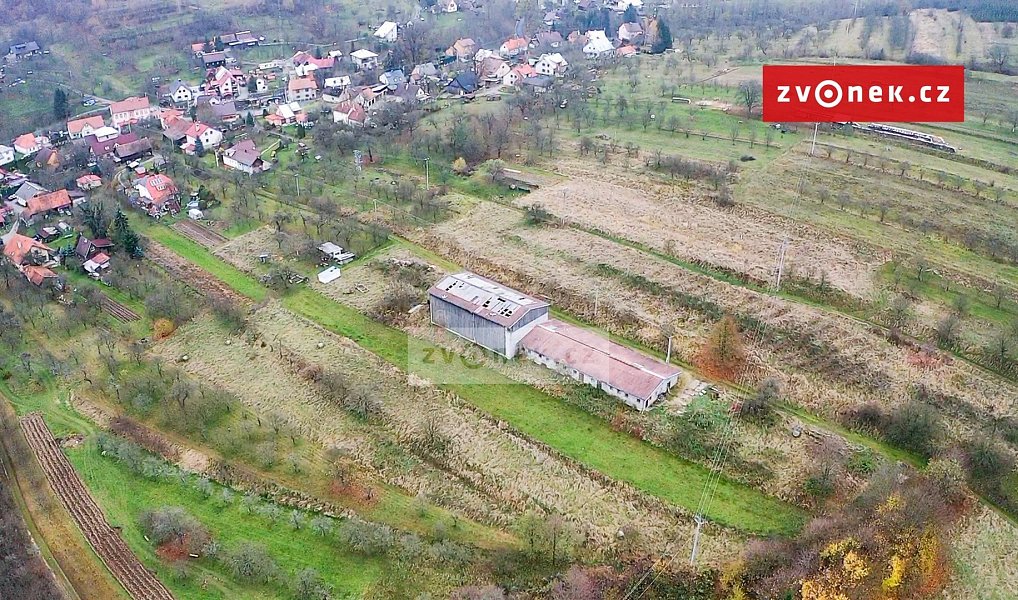 Prodej zemědělského objektu 800 m², Študlov – náhled fotky 6