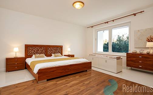 Prodej bytu 3+kk 63 m², Pod Lihovarem, Benešov