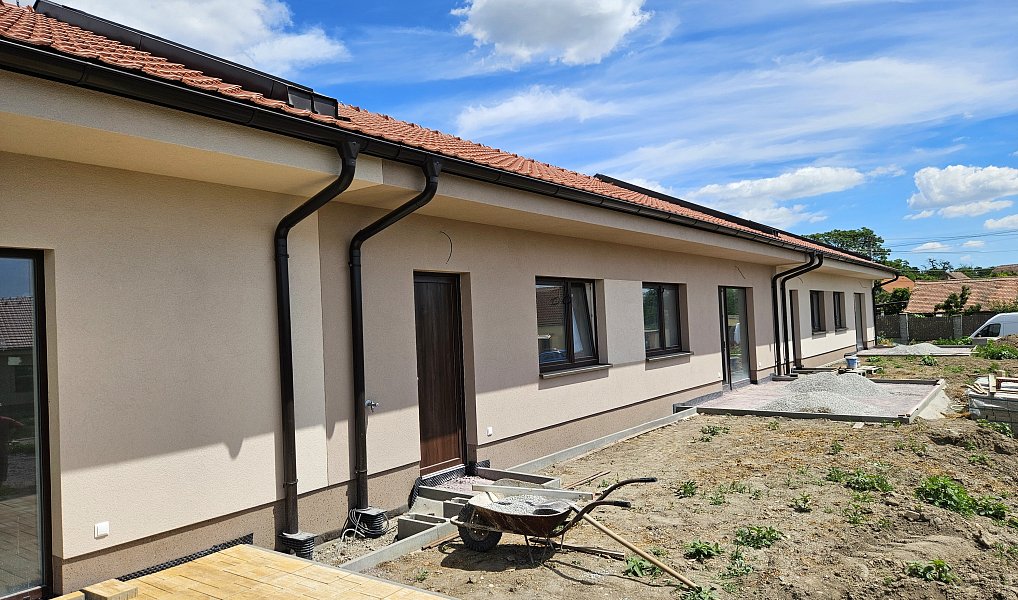 Prodej domu 120 m² s pozemkem 452 m², Dyjákovice – náhled fotky 7