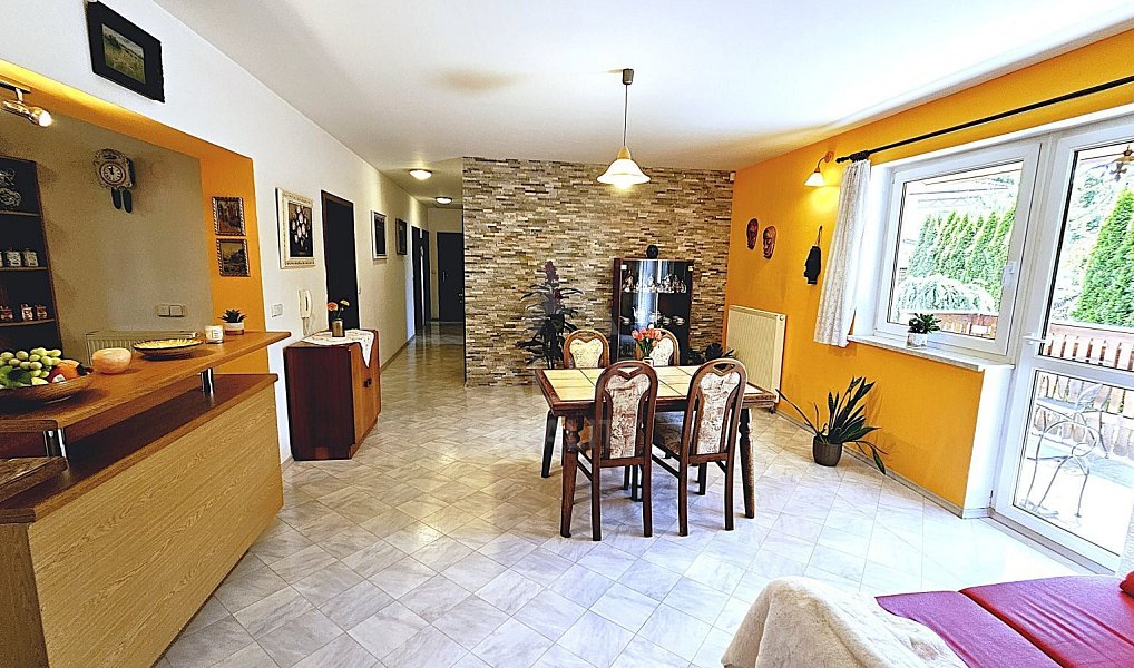 Prodej domu 145 m² s pozemkem 478 m², Srubec – náhled fotky 2