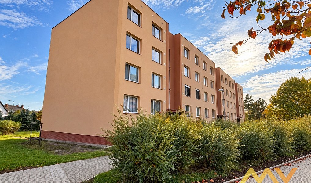 Pronájem bytu 1+1 42 m², Hradec Králové – náhled fotky 2