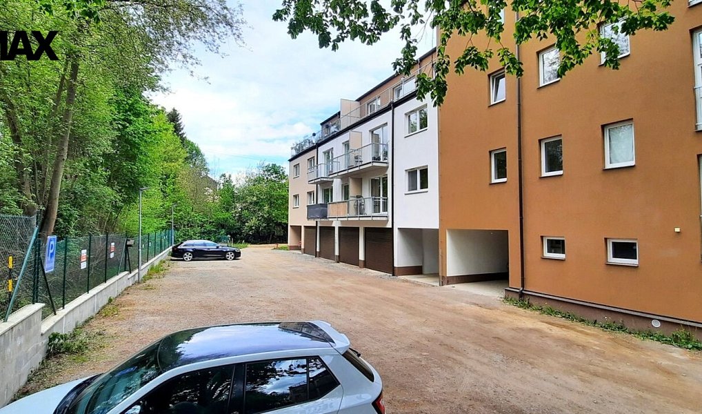 Prodej bytu 3+kk 90 m², Třešť – náhled fotky 20
