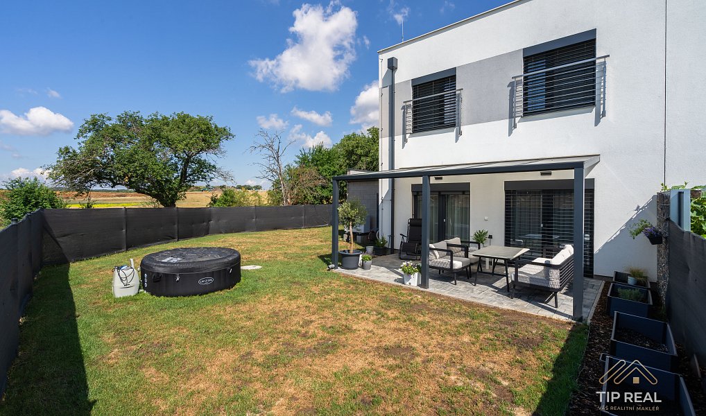 Prodej domu 117 m² s pozemkem 367 m², Drahelčice – náhled fotky 2
