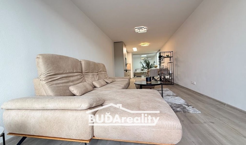 Pronájem bytu 2+kk 52 m², Zlín – náhled fotky 11