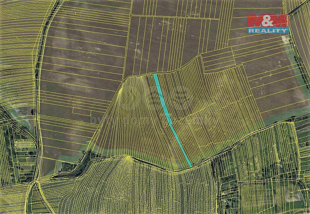 Prodej pole 4 727 m²