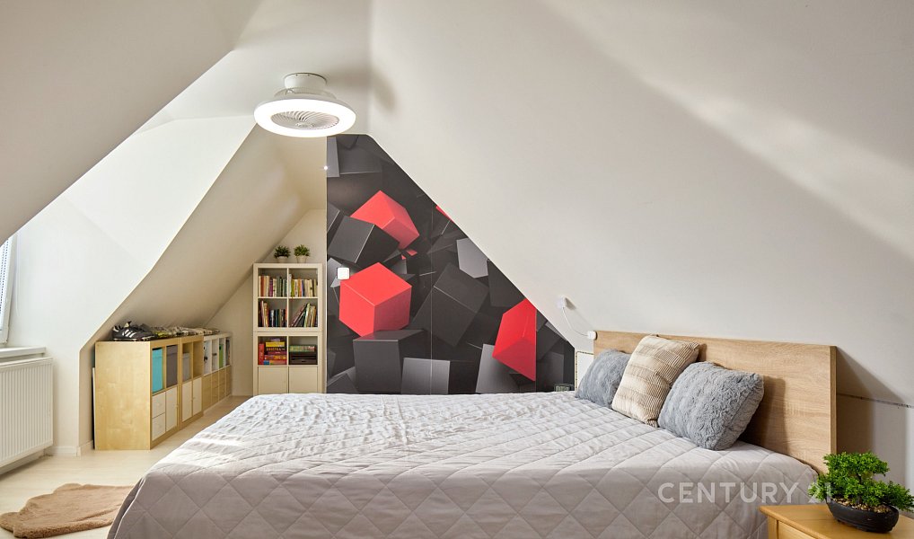 Prodej domu 260 m² s pozemkem 457 m², Ladná – náhled fotky 30
