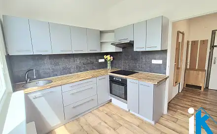Pronájem bytu 3+1 69 m², Okružní, Prostějov