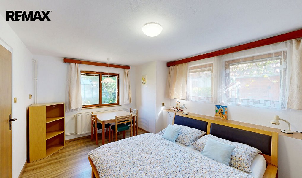 Prodej ubytovacího objektu 281 m², Telč – náhled fotky 9