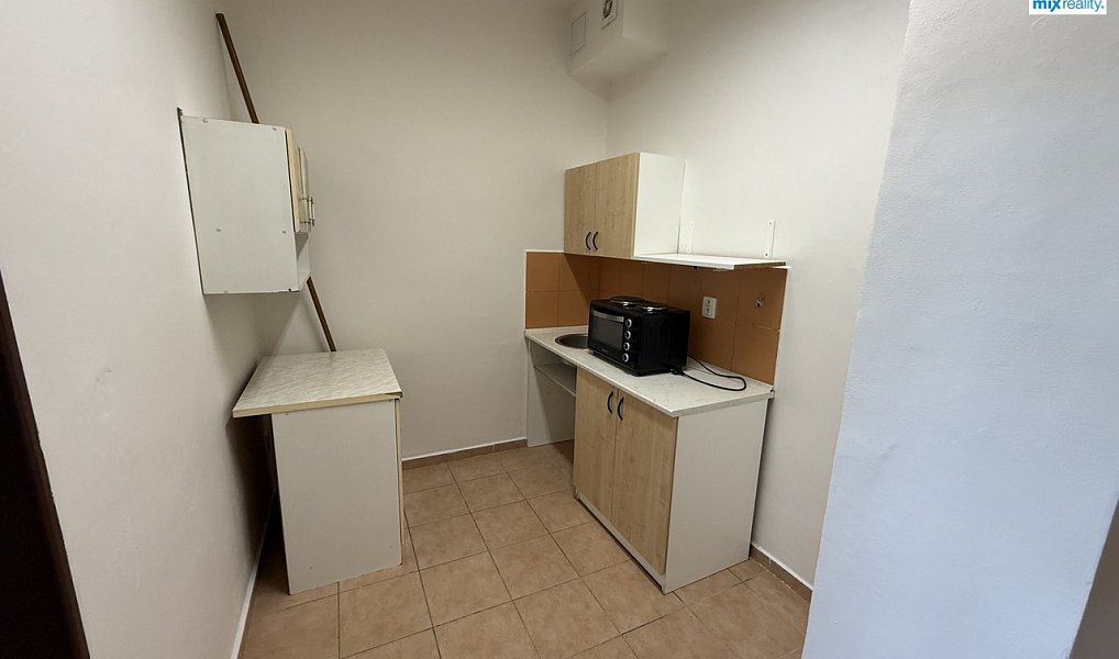Pronájem bytu 2+1 50 m², Strašice – náhled fotky 6