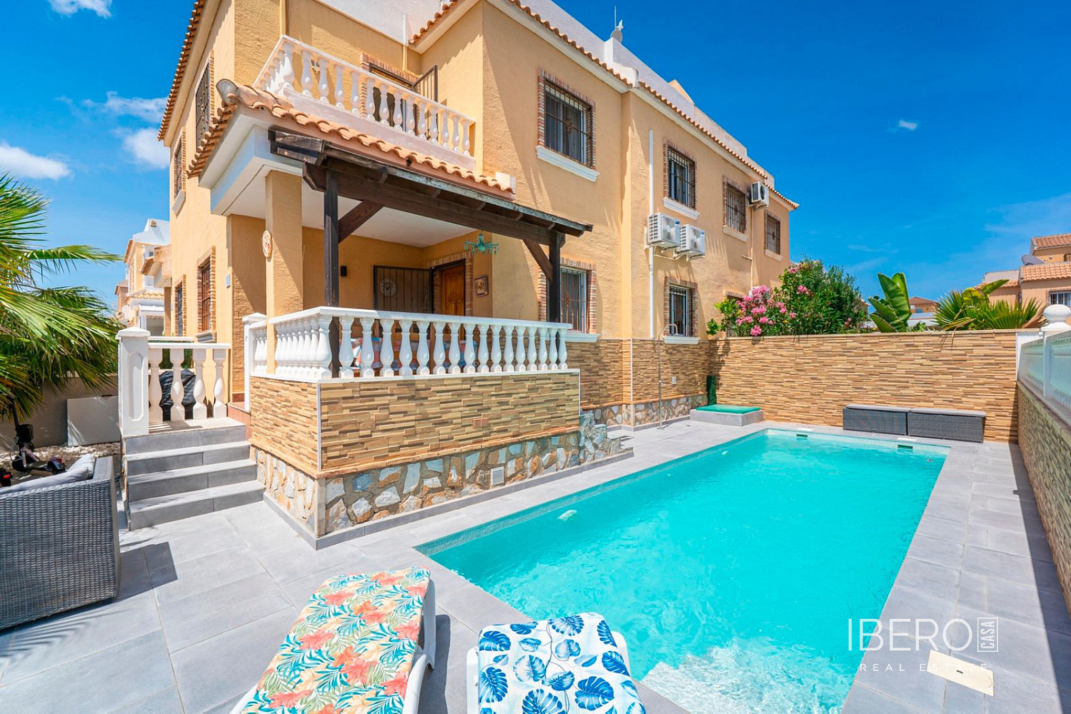 Prodej domu 71 m² s pozemkem 107 m²