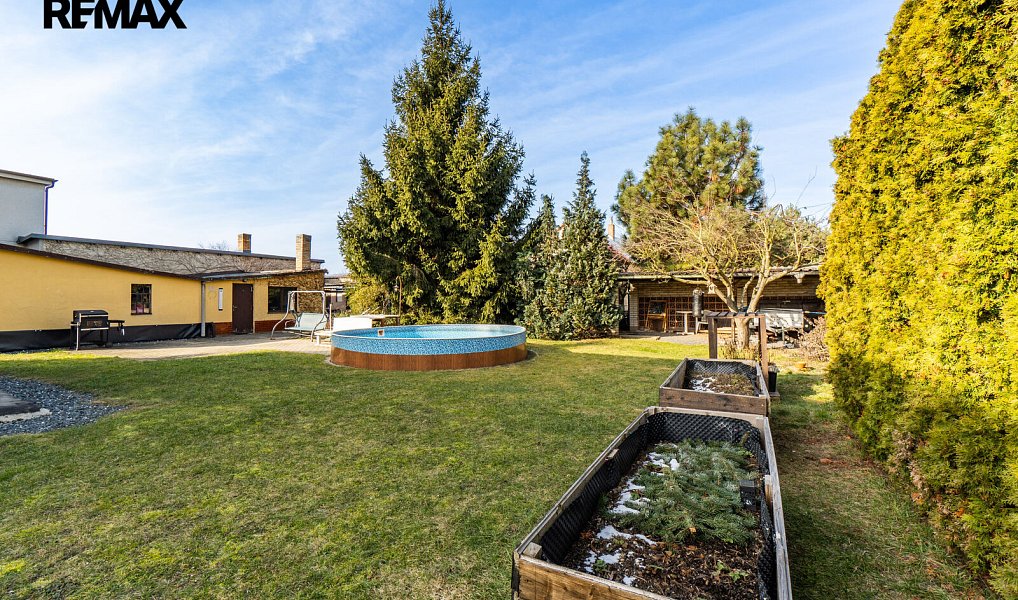 Prodej domu 163 m² s pozemkem 1 205 m², Šestajovice – náhled fotky 30