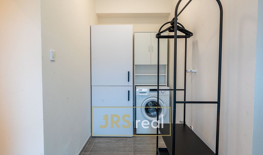 Pronájem bytu 1+kk 30 m², Uherský Ostroh – náhled fotky 8