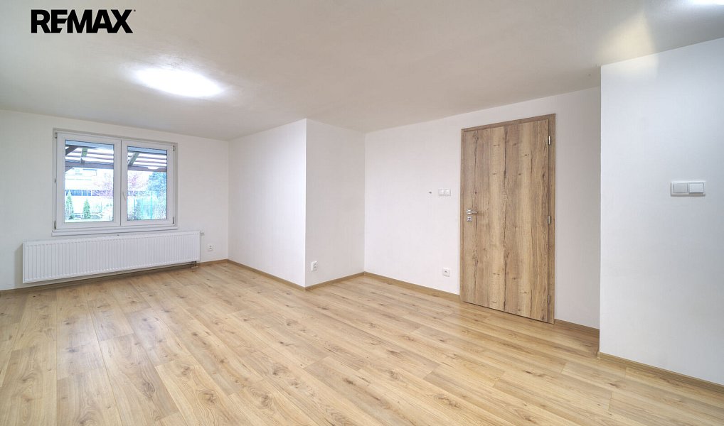 Prodej domu 139 m² s pozemkem 333 m², Plzeň – náhled fotky 8