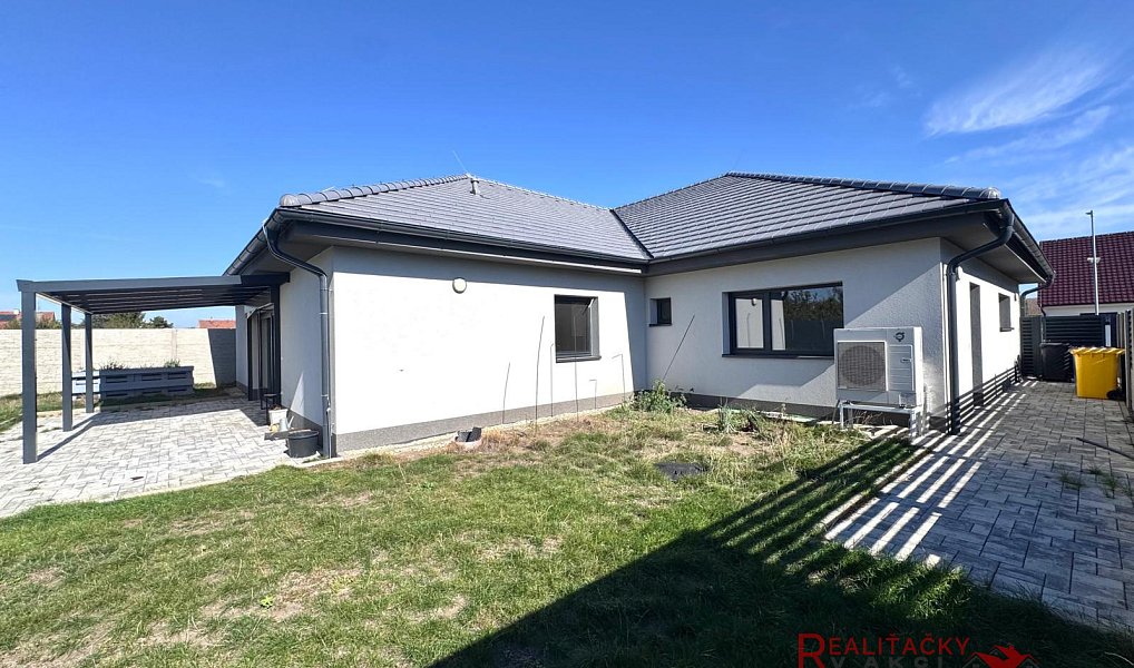 Prodej domu 208 m² s pozemkem 848 m², Dolní Dunajovice – náhled fotky 23