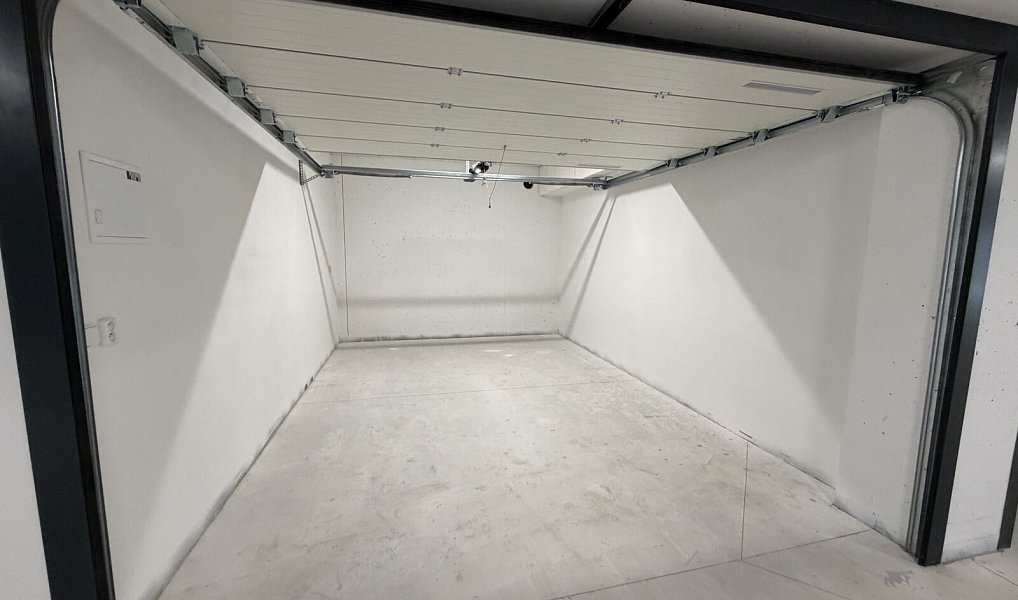 Pronájem nové garáže 21,69m2, Lnářská ul. Humpolec, Humpolec – náhled fotky 9