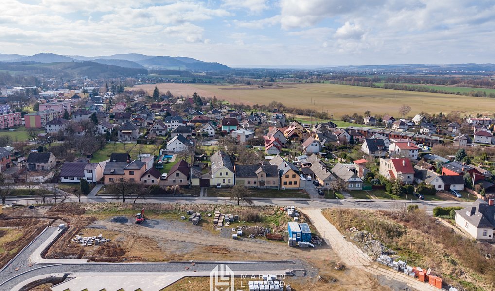 Prodej stavebního pozemku 692 m², Bludov – náhled fotky 3