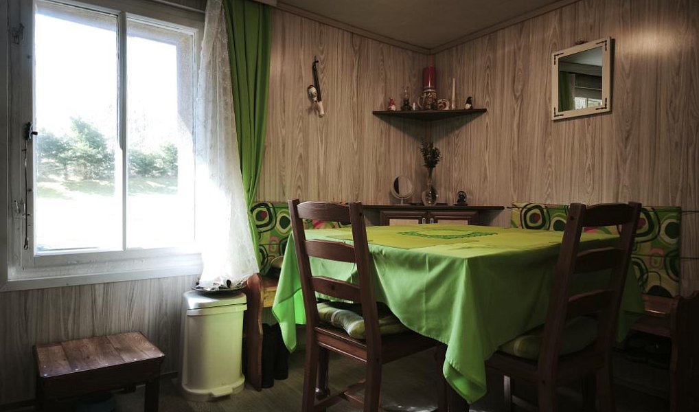 Prodej chalupy 160 m² s pozemkem 376 m², Český Jiřetín – náhled fotky 7