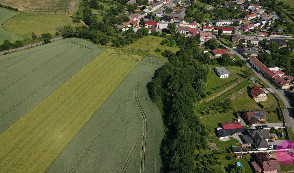 Prodej stavebního pozemku 363 m², Čechy – náhled fotky 4