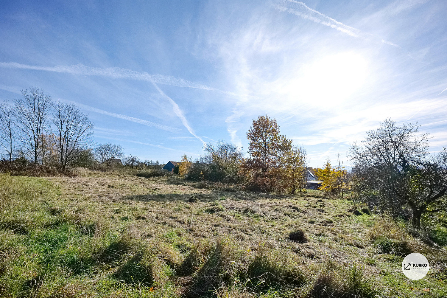 Prodej stavebního pozemku 1 071 m² – fotografie 3