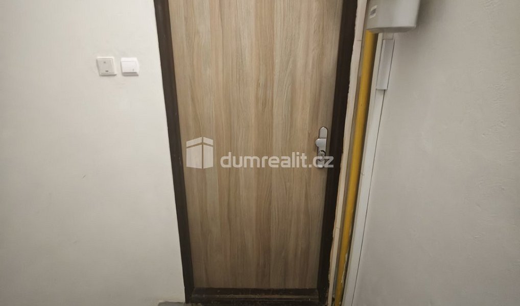 Pronájem bytu 2+1 75 m², Děčín – náhled fotky 11
